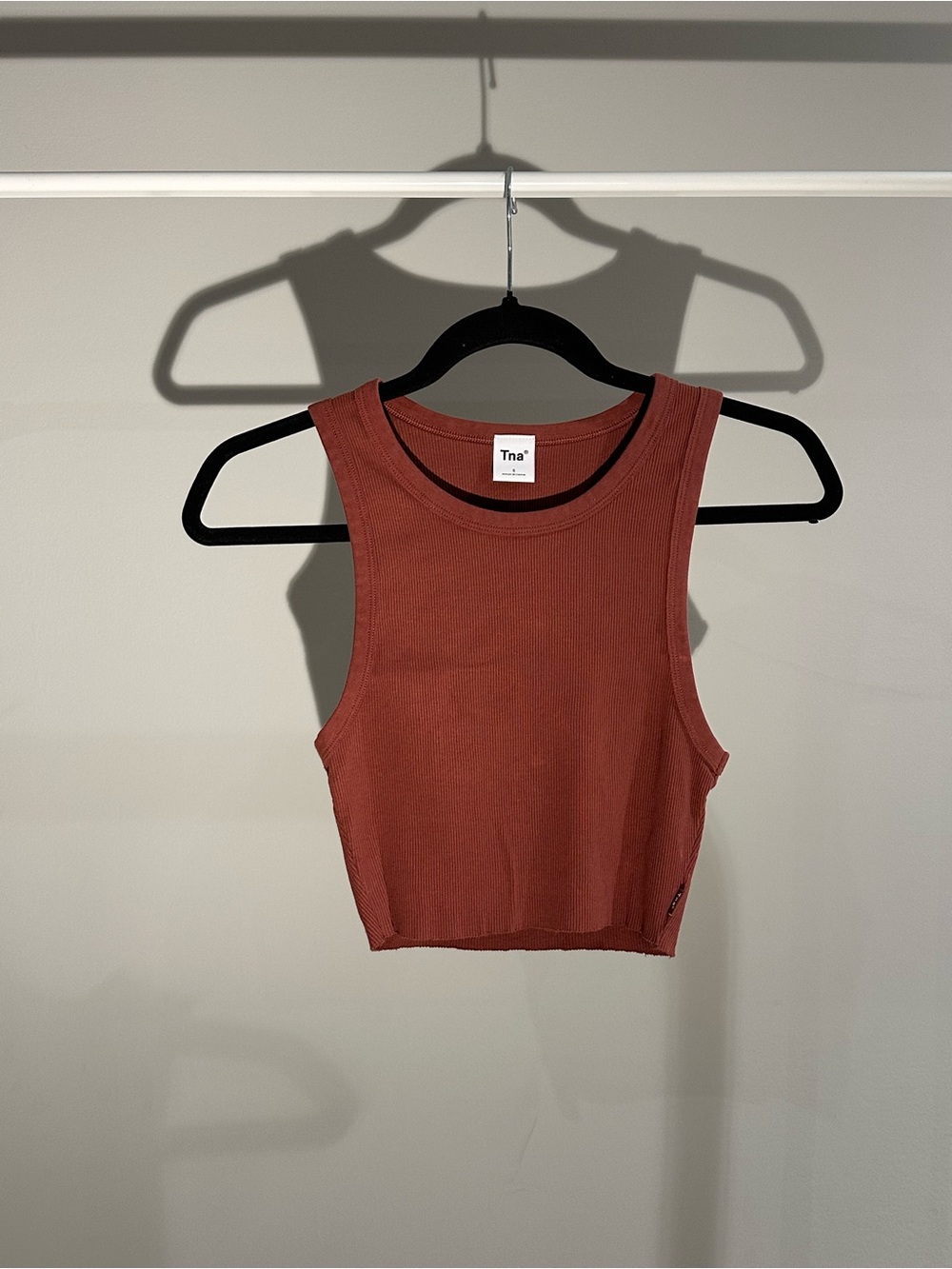 TNA Ribbed Crop Tank Top